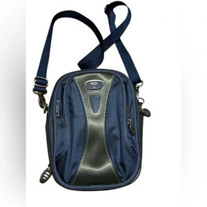 TUMI Tech crossbody navy blue like new condition